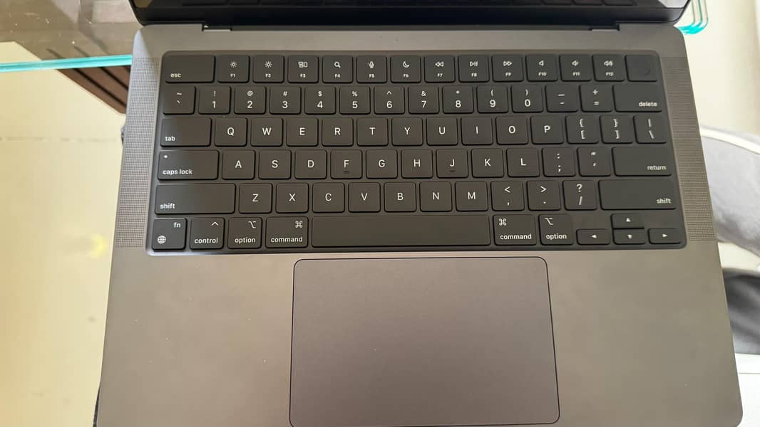 macbook pro M4 9