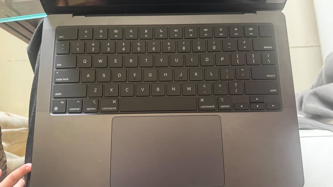 macbook pro M4 11