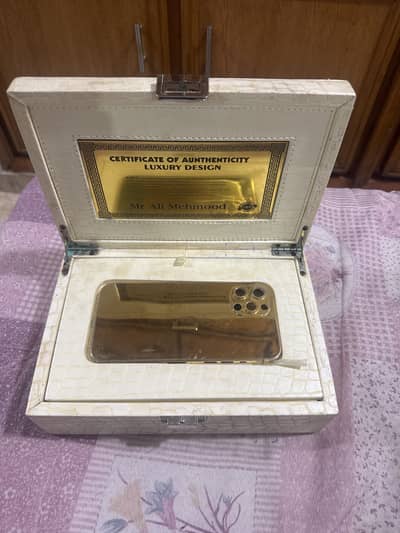 Iphone 12 pro max gold plated body