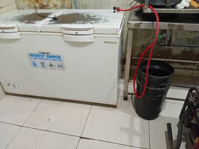Deep freezer