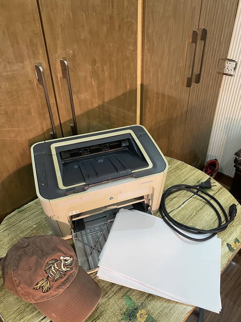 Hp printer slightly used 1