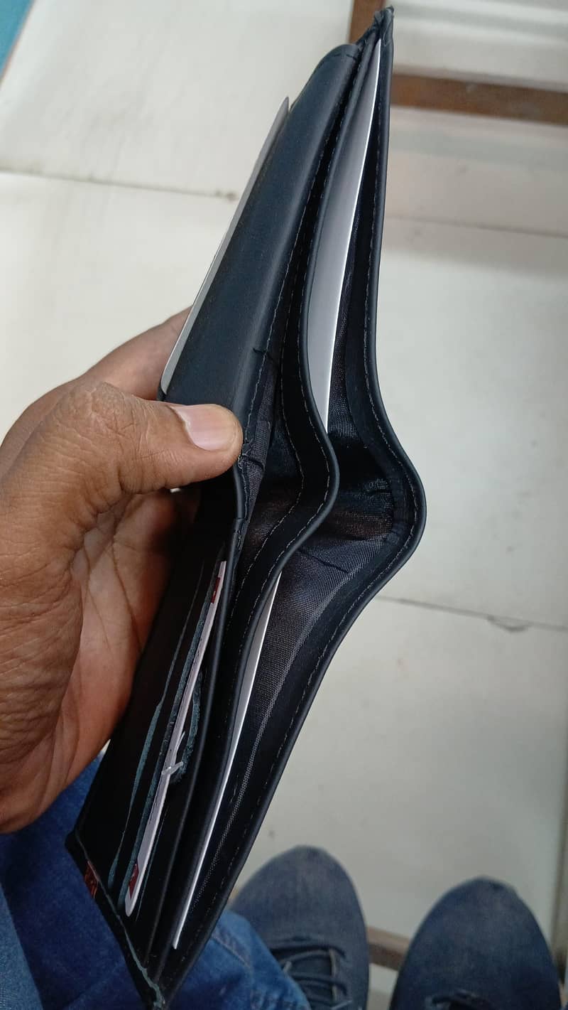 leather wallets 10