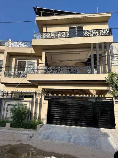 House for sale in Gulshanabad sector 3 Solid construction
