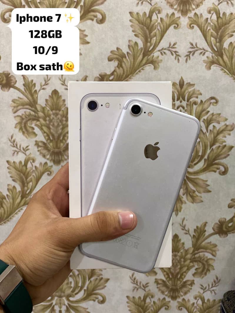 Apple iPhone 7 0