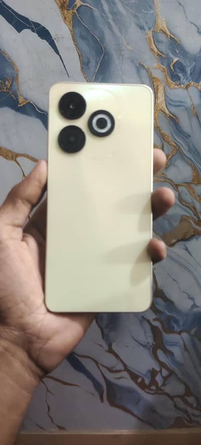 Infinix Smart 8