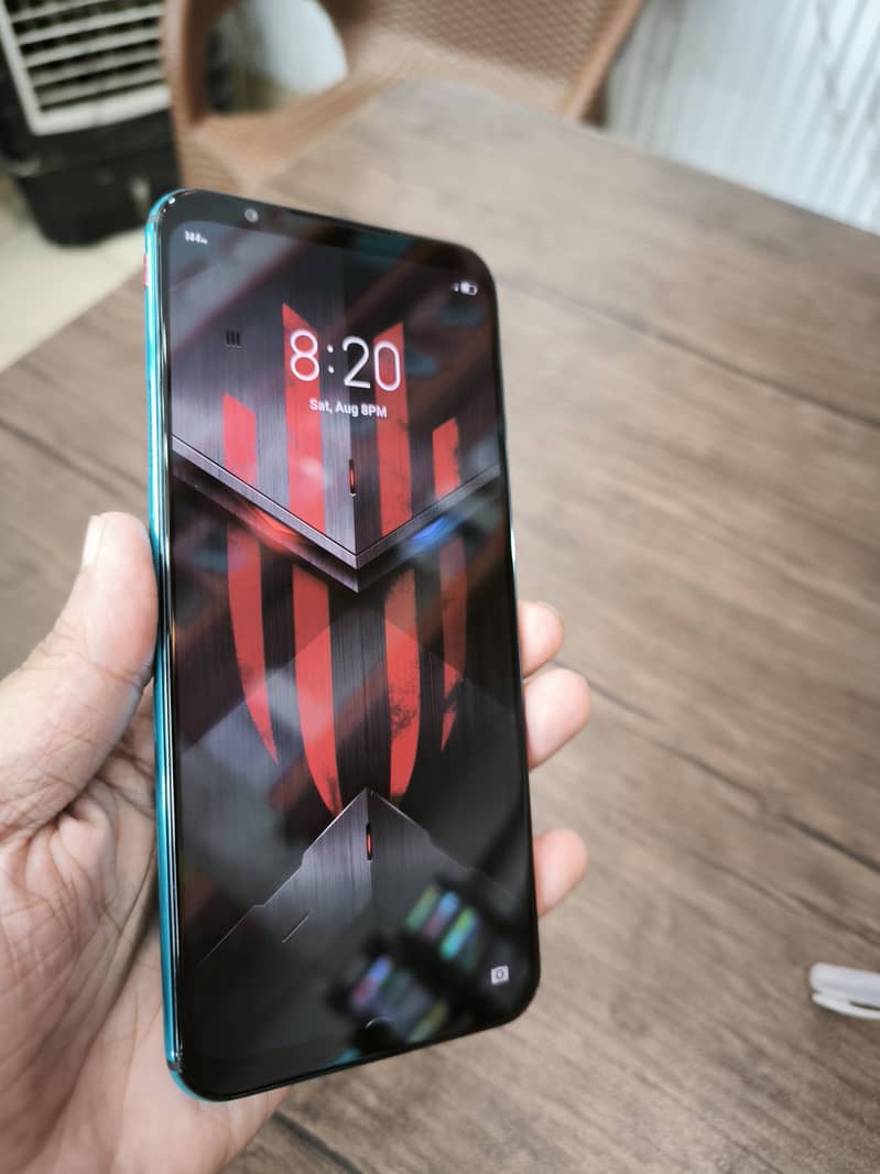 red magic 5g 1