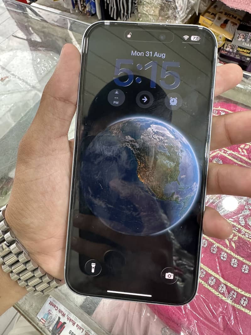 Apple iPhone 15 plus 5