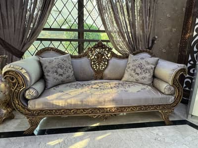 Sofa(Dewan)