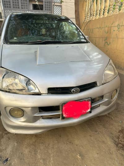 Daihatsu YRV 2002/7 JAPAN IMPORTED 1.3 auto manual both