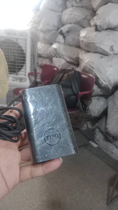 Dell 65W power adapter 100% original