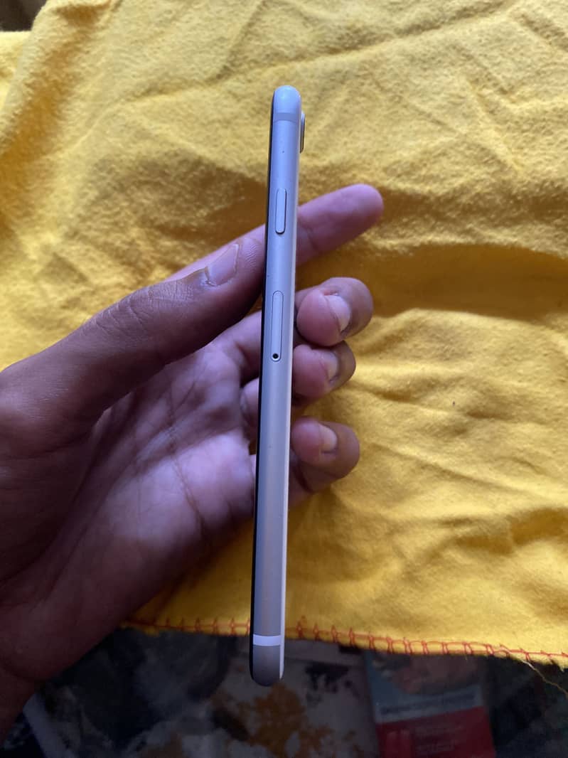 Iphone se 2 1