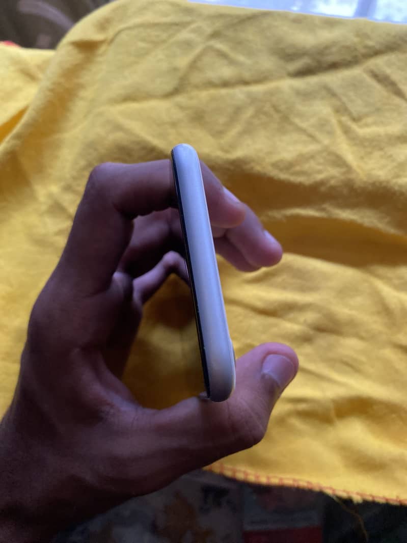 Iphone se 2 2