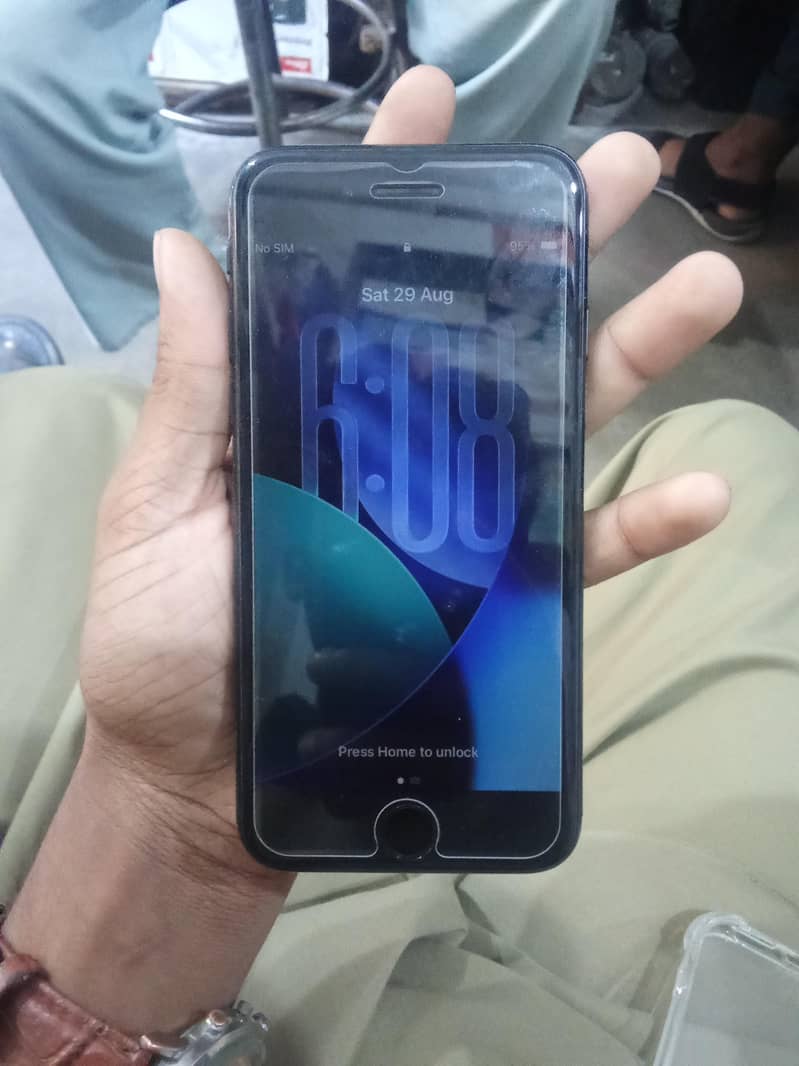 Apple iPhone SE 5