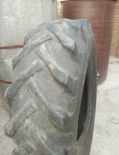 16.9. 30 tyre size.