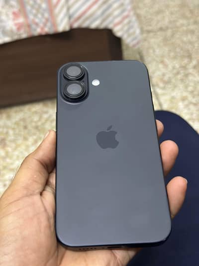 Apple iPhone 16 PTA APPROVED
