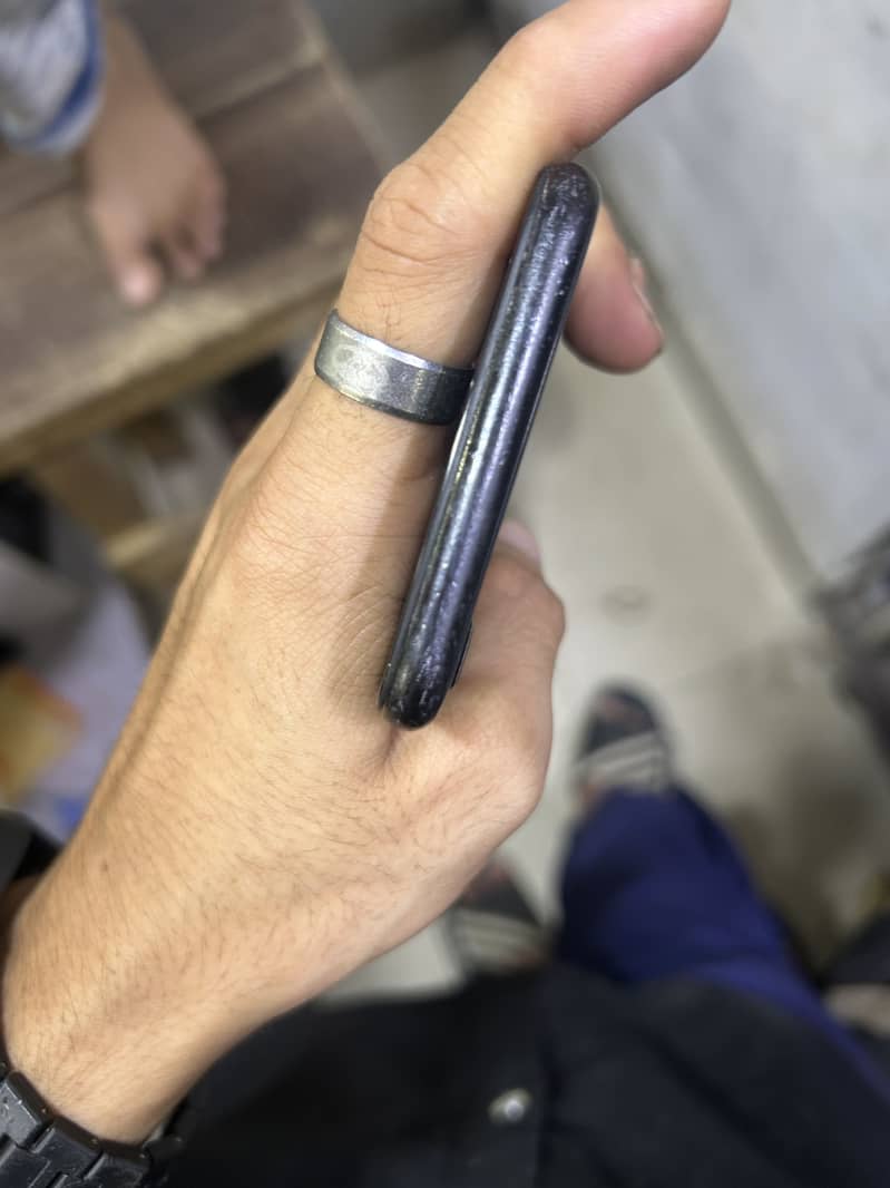 Apple iPhone SE 6
