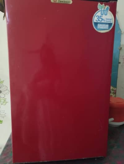 dawlance mini refrigerator