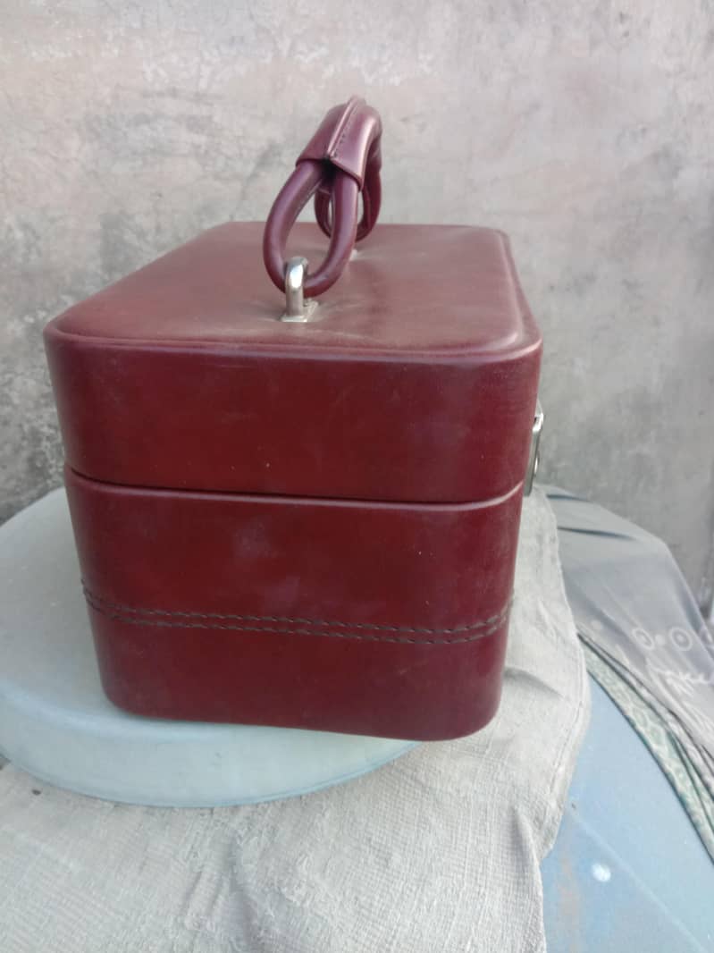 Make up Box 1