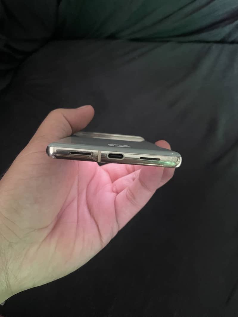 Google Pixel 7 Pro 4
