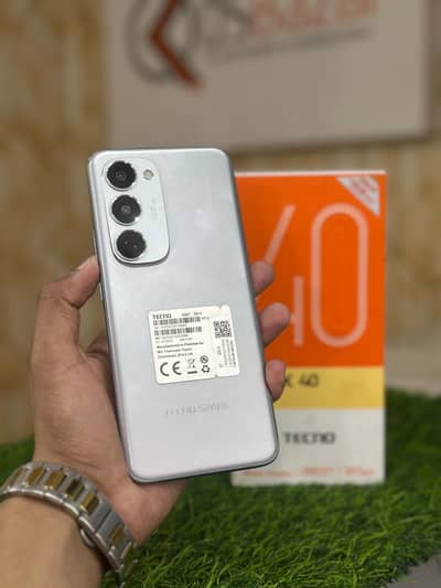 Tecno Spark 40 Pro Plus  8GB RAM 256GB Storage With Box
