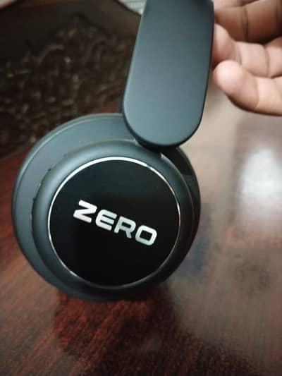 Zero Strom Headphones New