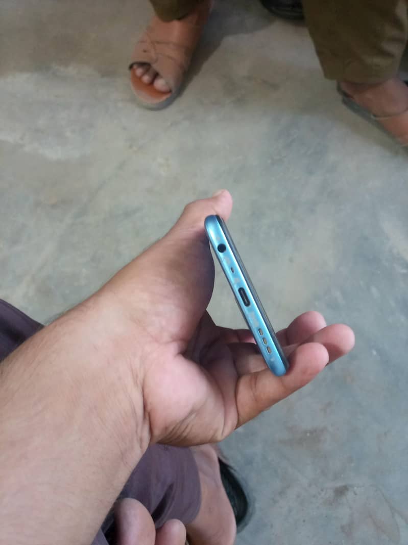 OPPO A16 1