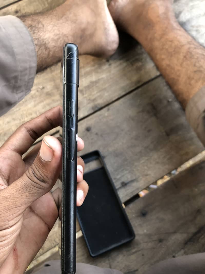 Google Pixel 6a 5