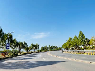 10 Marla Boulevard Plot for Sale in F1 Bahria Enclave Prime Location