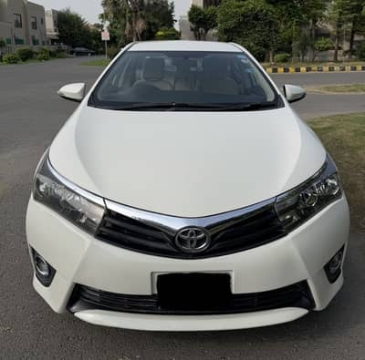 Toyota Corolla 2015 (2016 Registered)
