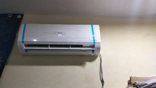 AC Haier 1.5 DC inverter call  WhatsApp no 032-412-950-41