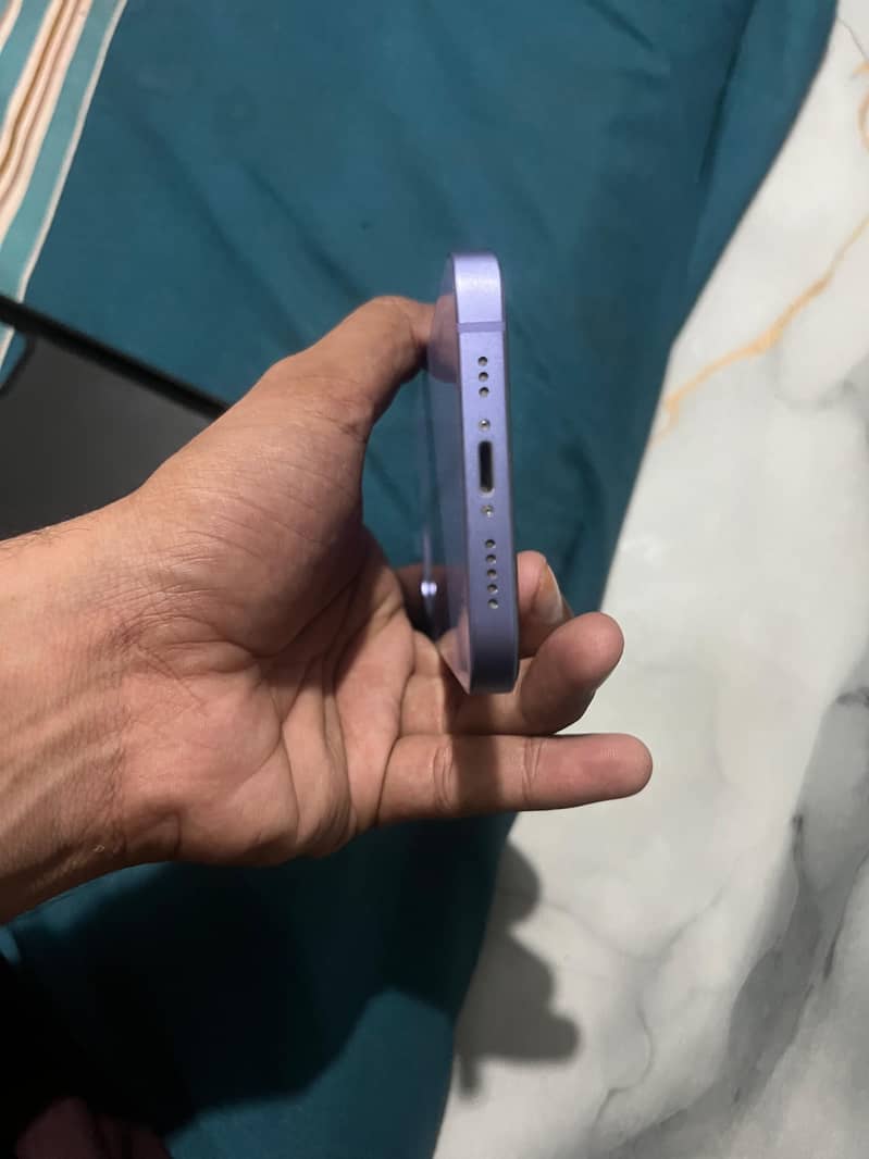 Apple iPhone 12 2