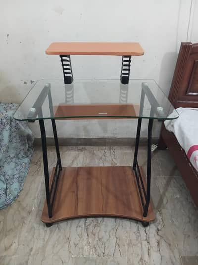 Glass study table