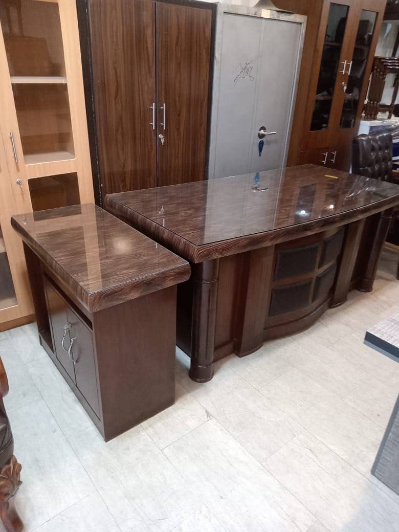 Executive office/computer/study tables 7