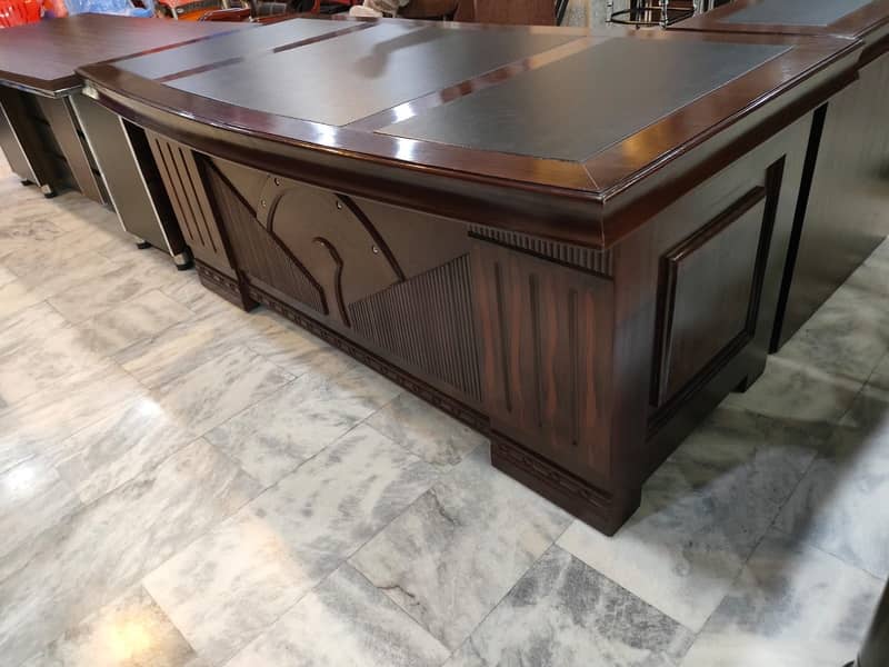 Executive office/computer/study tables 10