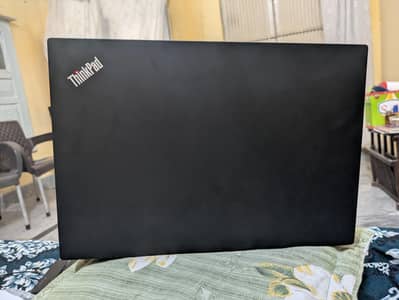 Lenovo Thinkpad E585 | Ryzen 3 2200U | Vega 3  Graphics card 2 GB