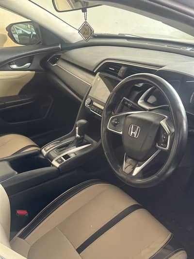Honda Civic Oriel 2016