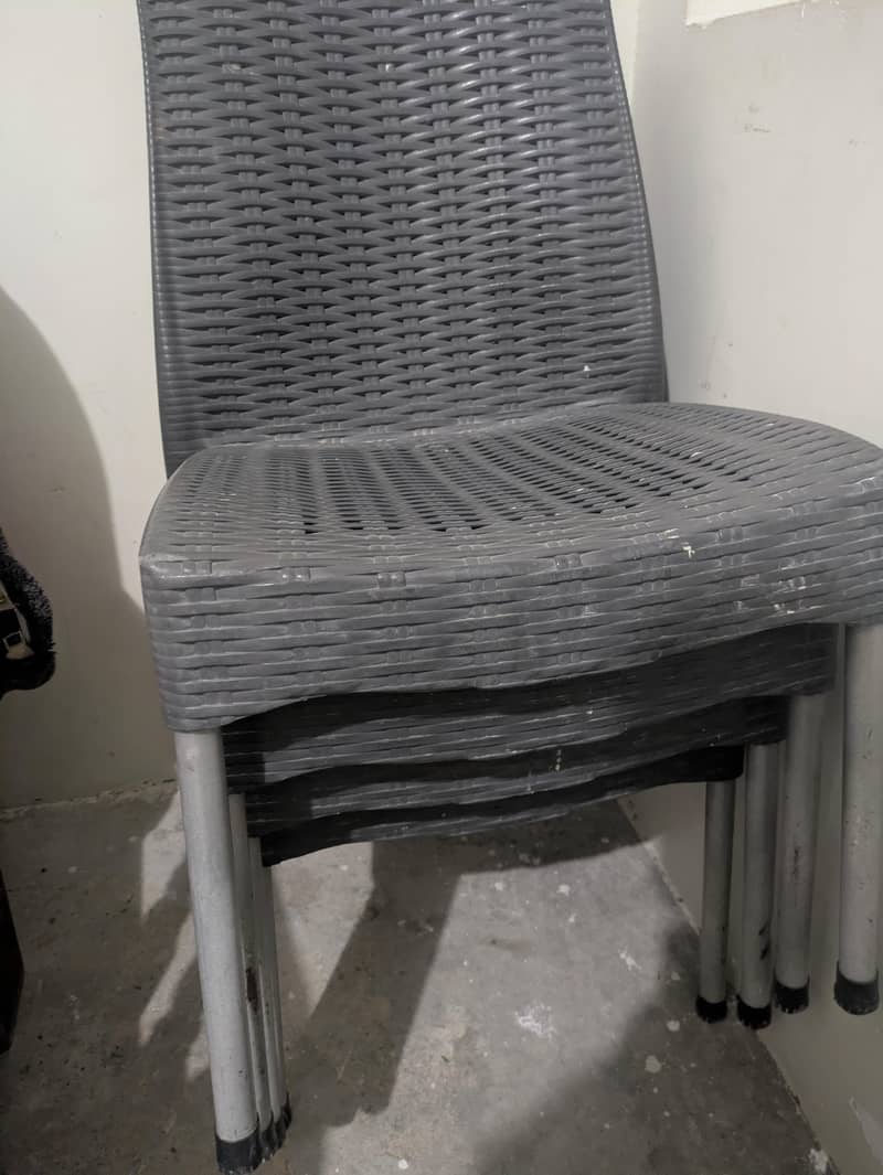 plastic chairs 1