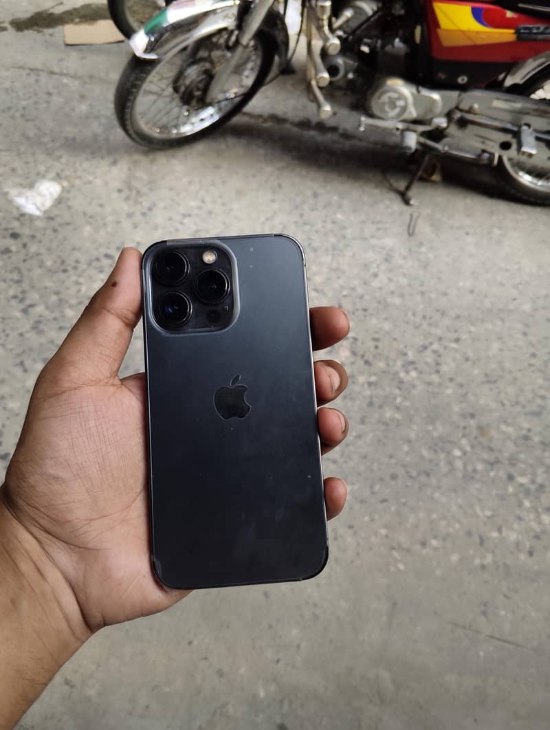 Apple iPhone 13 Pro 5