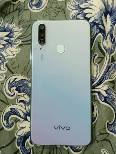 Vivo Y17