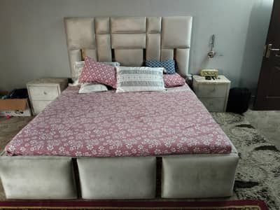 Self made bed