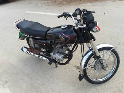 Honda CG-125 (Model 2017)