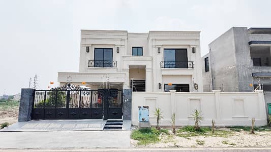 Prime Location 1 Kanal House Is Available In Affordable Price In DHA Phase 7