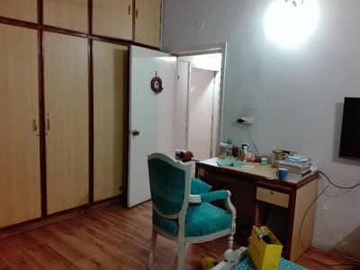 Stunning 10 Marla Upper Portion In Marghzar Officers Colony Available