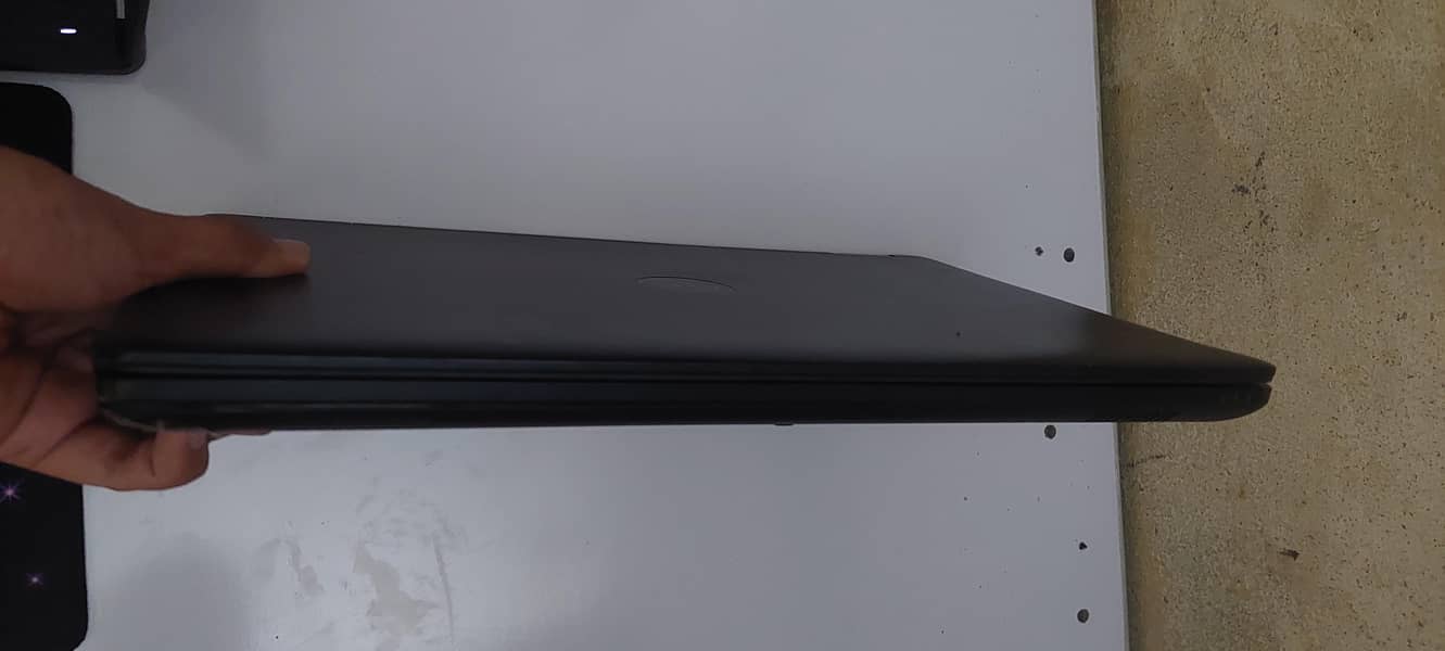 Dell Laptop 5