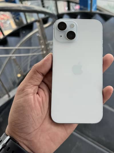 iPhone 15