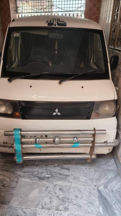 Mitsubishi Minicab Bravo 2016