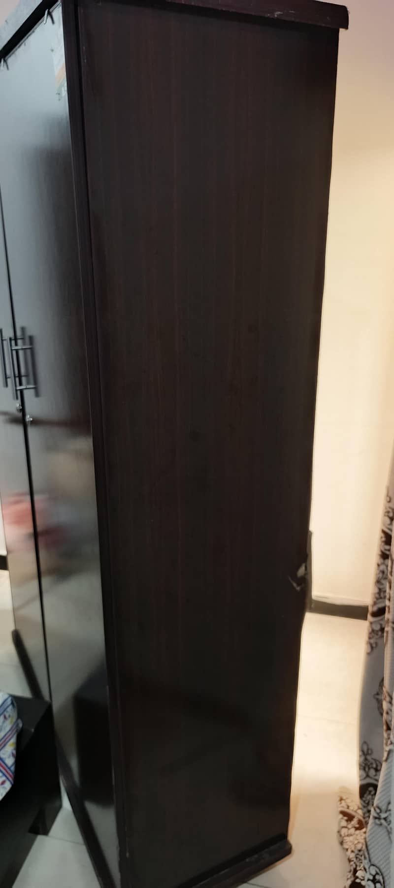 wardrobe 1