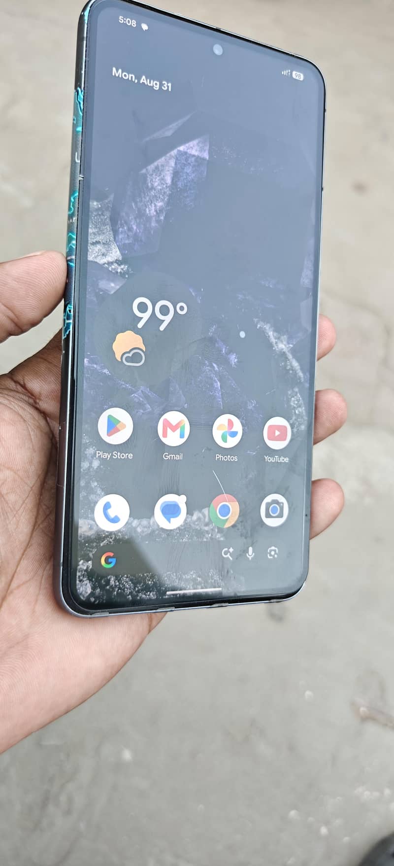 Google Pixel 8 Pro 10