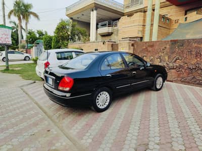 Nissan Sunny 2010 antique car