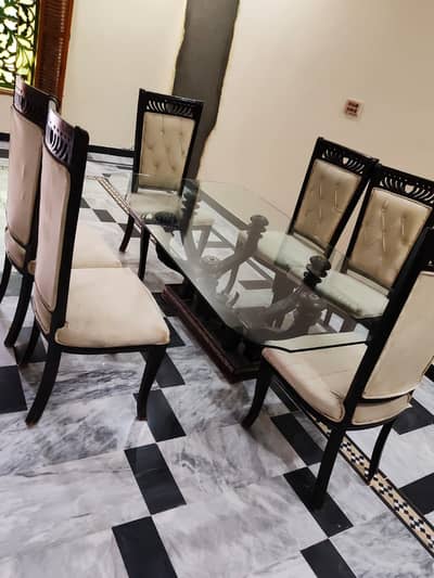 Title: Elegant 6 Seater Dining Table Set for Sale
